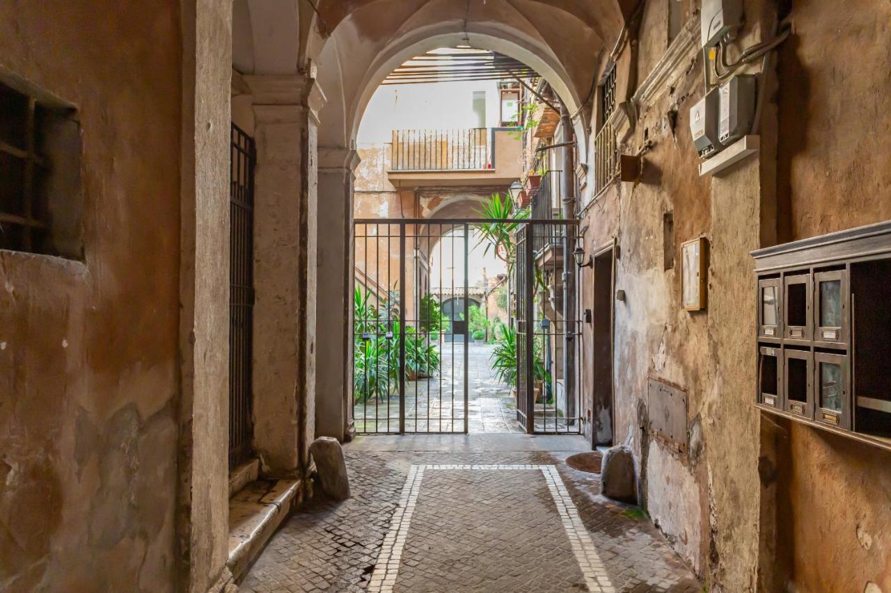 Ferienwohnung Al Cortile Del Moro Rom Exterior foto
